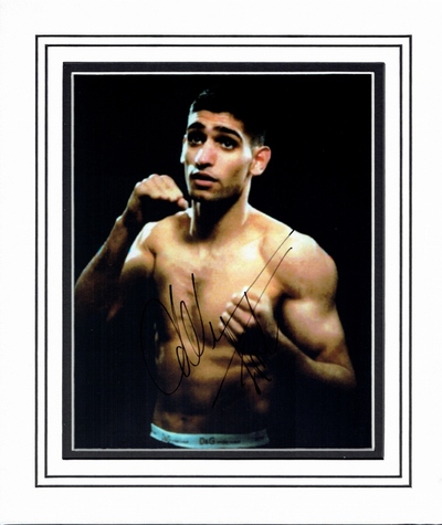 Amir Khan signed photo