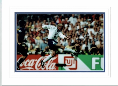 Paul Gascoigne 12 x 8 photo