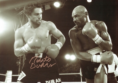 Roberto Duran signed photo