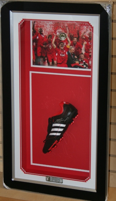 Stevie G signed boot