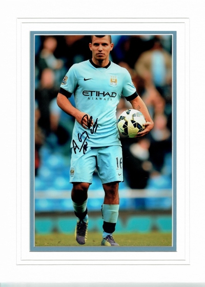 Sergio Aguero signed 12 x 8