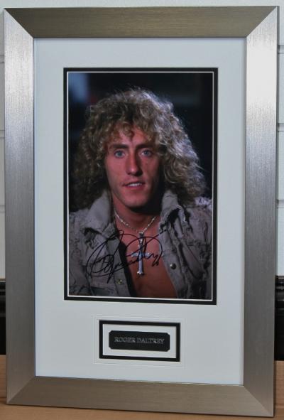 Roger Daltry signed 12 x 8