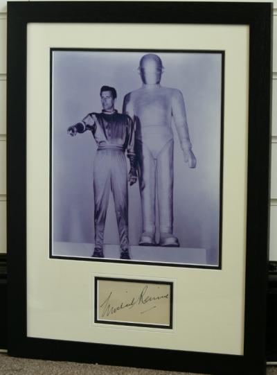 Michael Rennie autograph