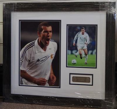 Zinedide Zidane signed photo