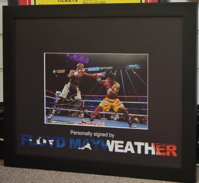 Floyd Mayweather signed photo