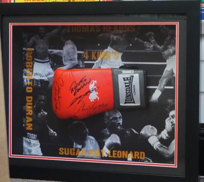 Multi signed glove The 4 Kings