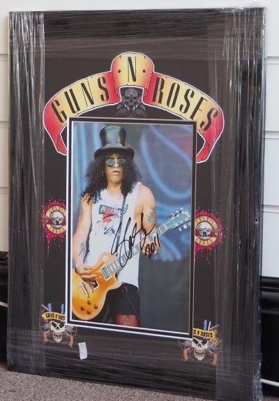 Slash Guns'n'Roses signed