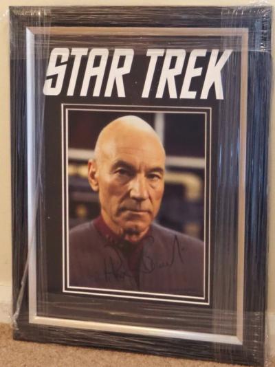 Patrick Stewart autograph