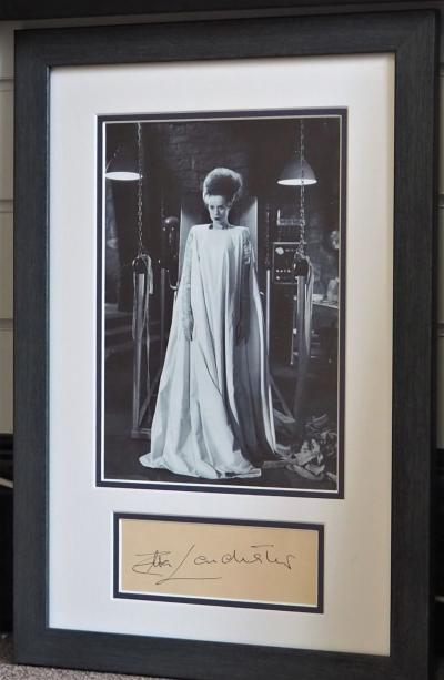 Elsa Lancaster autograph