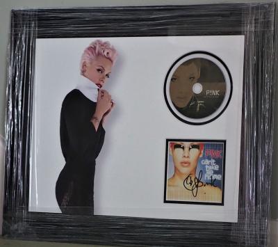 Alecia Beth Moore autograph