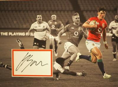 Louis Rees-Zammit autograph [1]