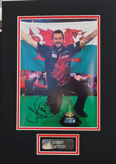 Jonny Clayton autograph