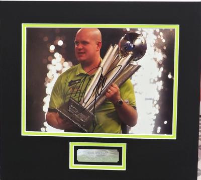 Michael Van Gerwen autograph