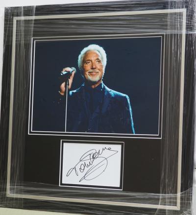 Tom Jones autograph