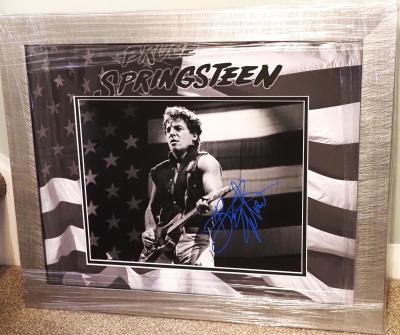 Bruce Springsteen signature